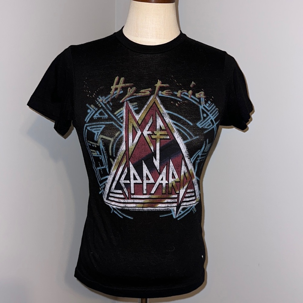 Live Nation Def Leopard Hysteria Tour Graphic T-Shirt Black Women’s SM